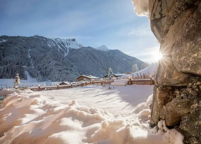 公寓 Haus Alpenprinzessin Stubai Tirol Luxury Naturperle 施图拜河谷新施蒂夫特